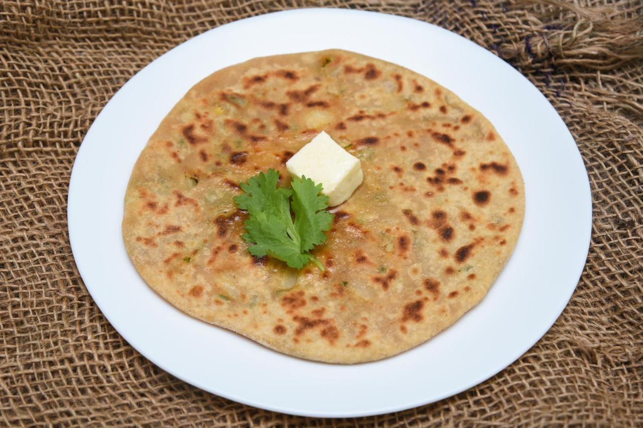 Oyo 39774 Hotel Kanishka Residency Jabalpur Eksteriør bilde