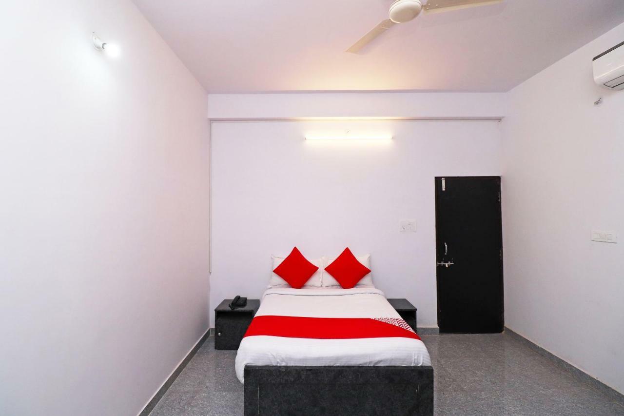 Oyo 39774 Hotel Kanishka Residency Jabalpur Eksteriør bilde